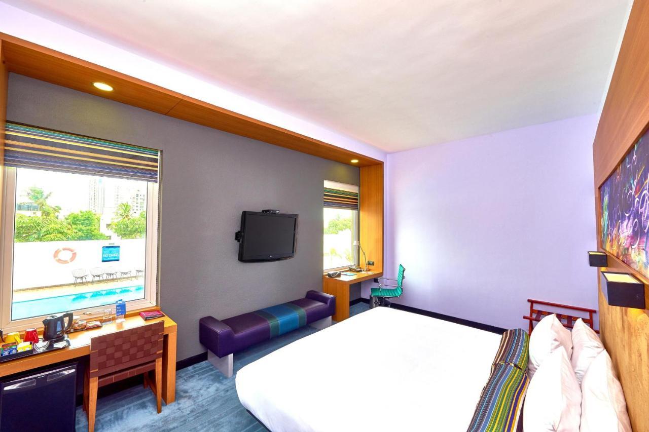 Готель Aloft Chennai Omr It Expressway Екстер'єр фото